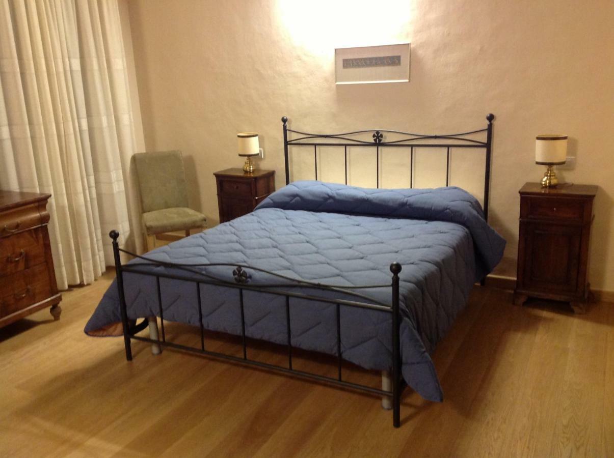San Francesco Bedrooms Urbino Buitenkant foto